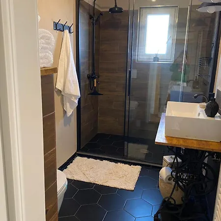 Dremcice -ceske Stredohori Semesterbostad