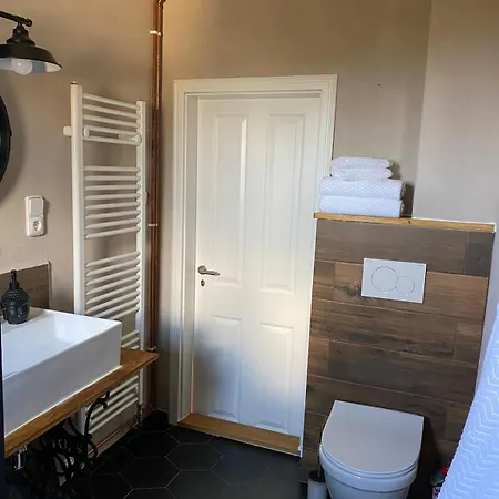 Dremcice -ceske Stredohori Semesterbostad *