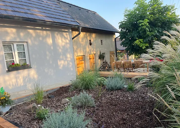Dremcice -ceske Stredohori Holiday home *